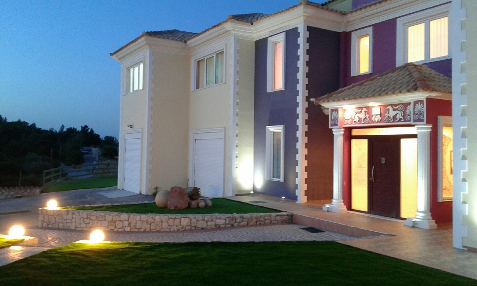 Paramithia Kolymbia