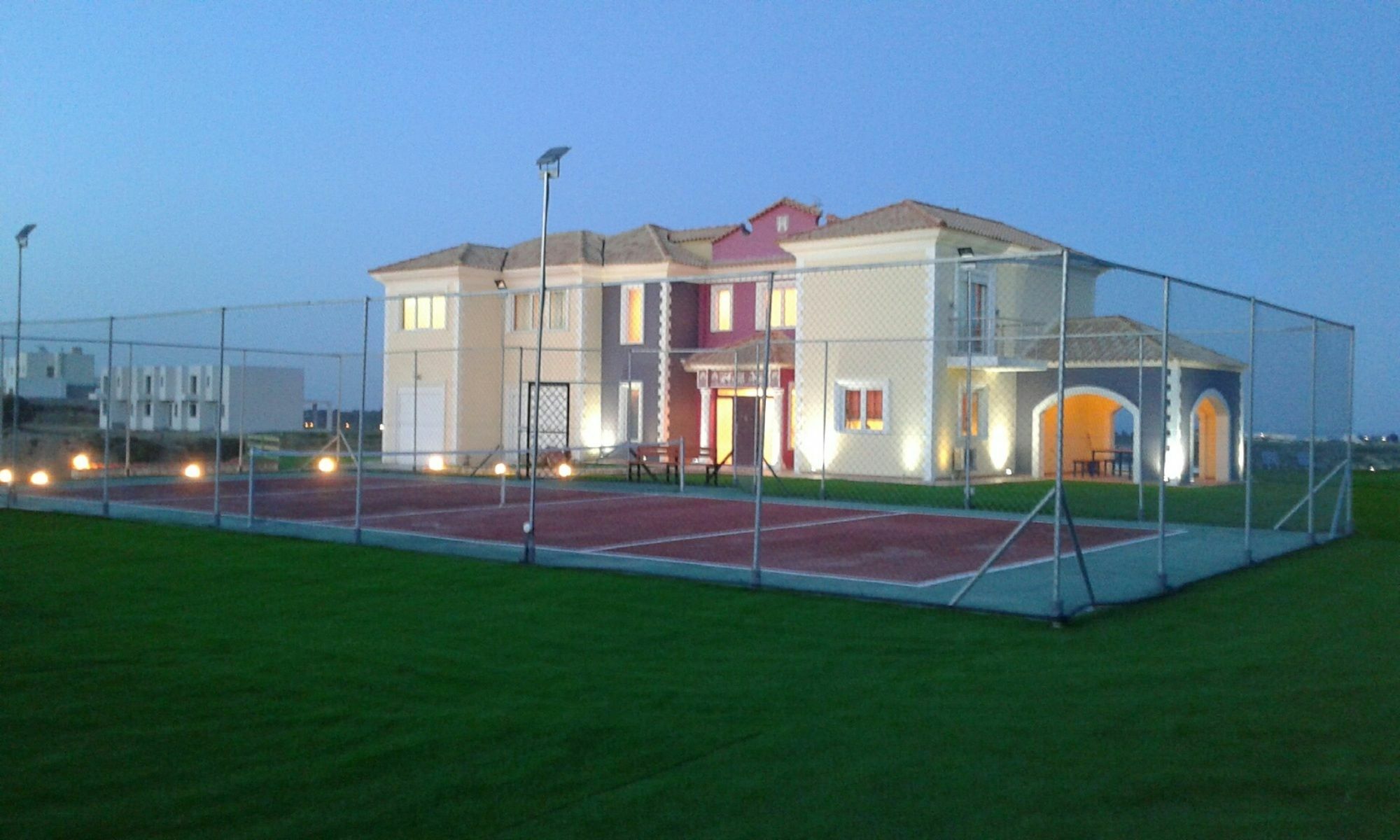 Apartment Paramithia