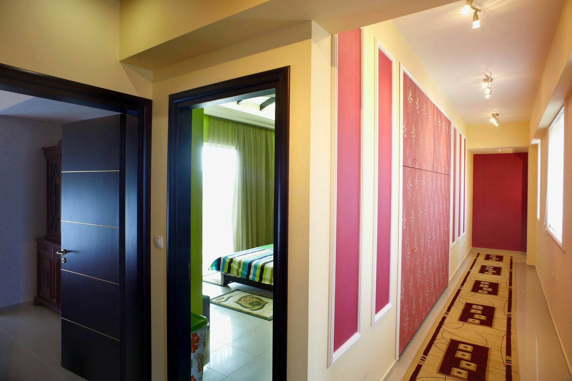 Apartment Paramithia