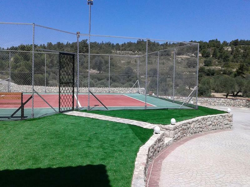 Paramithia Kolymbia